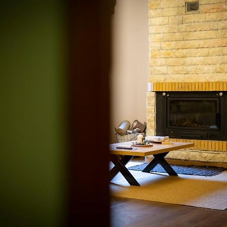 Resthouse Artemida Apartment ภายนอก รูปภาพ