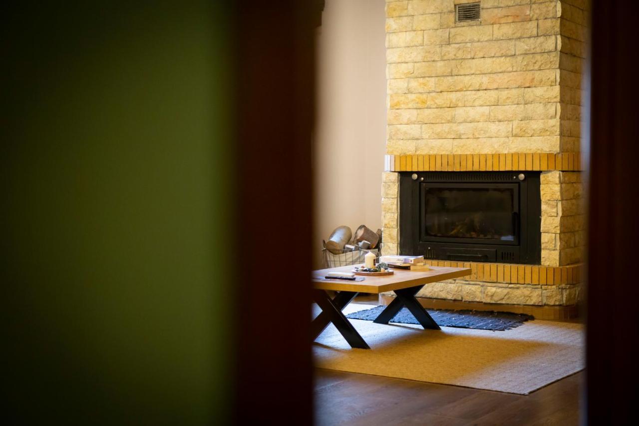 Resthouse Artemida Apartment ภายนอก รูปภาพ