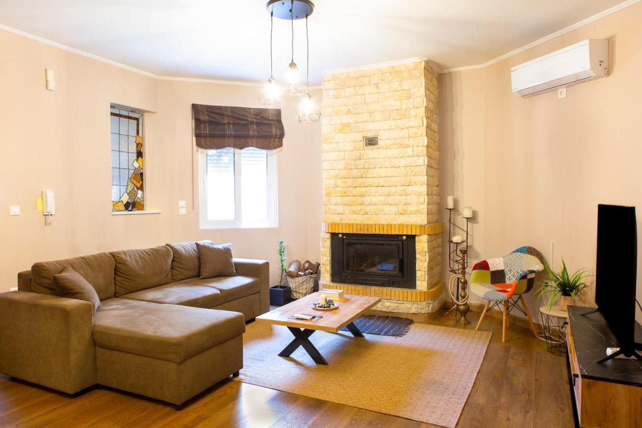 Resthouse Artemida Apartment ภายนอก รูปภาพ